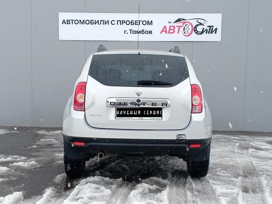 Renault Duster, 2012г., передний привод, механика