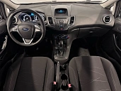 Ford Fiesta, 2015г., передний привод, автомат