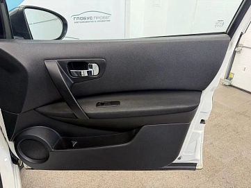 Nissan Qashqai+2, 2012г., передний привод, механика