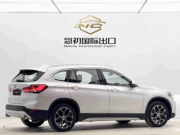 BMW X1, 2021г, передний привод, робот