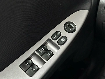 Hyundai Solaris, 2015г, передний привод, автомат