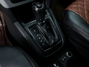 Skoda Yeti, 2013г, передний привод, робот