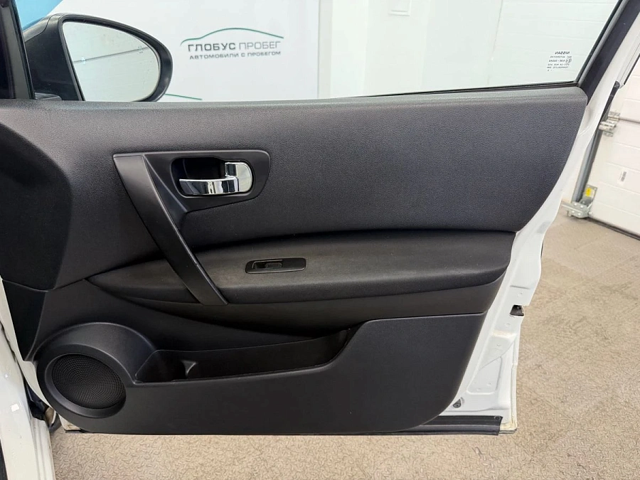 Nissan Qashqai+2, 2012г., передний привод, механика