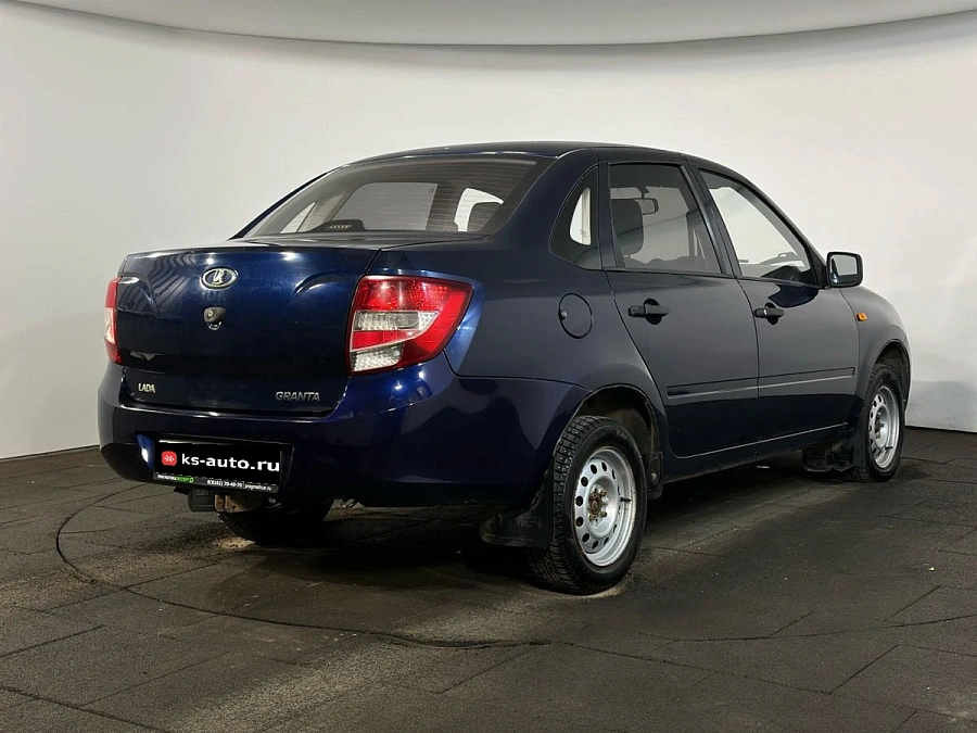 Lada (ВАЗ) Granta, 2013г., передний привод, механика