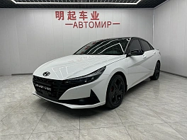 Hyundai Elantra, 2022г, передний привод, вариатор