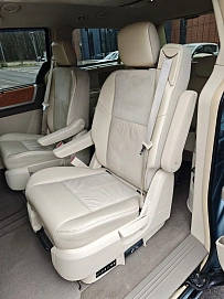 Chrysler Town & Country, 2008г, передний привод, автомат