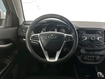 Lada (ВАЗ) Vesta, 2019г, передний привод, механика