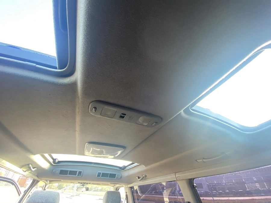 Toyota HiAce, 1996г., полный привод, автомат