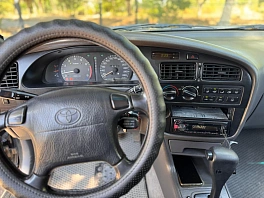 Toyota Camry, 1993г, передний привод, механика