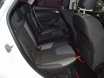 Ford Focus, 2012г, передний привод, робот