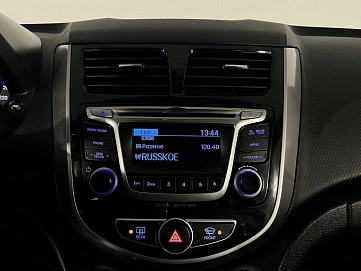 Hyundai Solaris, 2015г, передний привод, механика