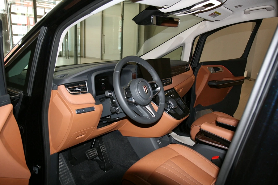 Hongqi HQ9, 2025г., передний привод, автомат