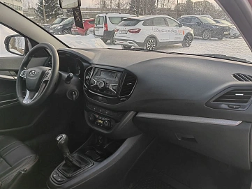 Lada (ВАЗ) Vesta, 2018г, передний привод, механика