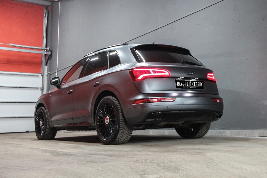 Audi Q5, 2020г., полный привод, робот