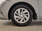 Hyundai Elantra, 2021г., передний привод, автомат