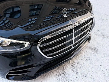 Mercedes-Benz S-Класс, 2023г, полный привод, автомат