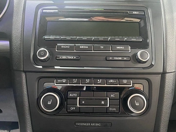 Volkswagen Golf, 2012г, передний привод, механика
