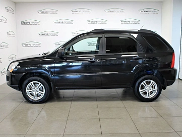 Kia Sportage, 2009г, передний привод, механика