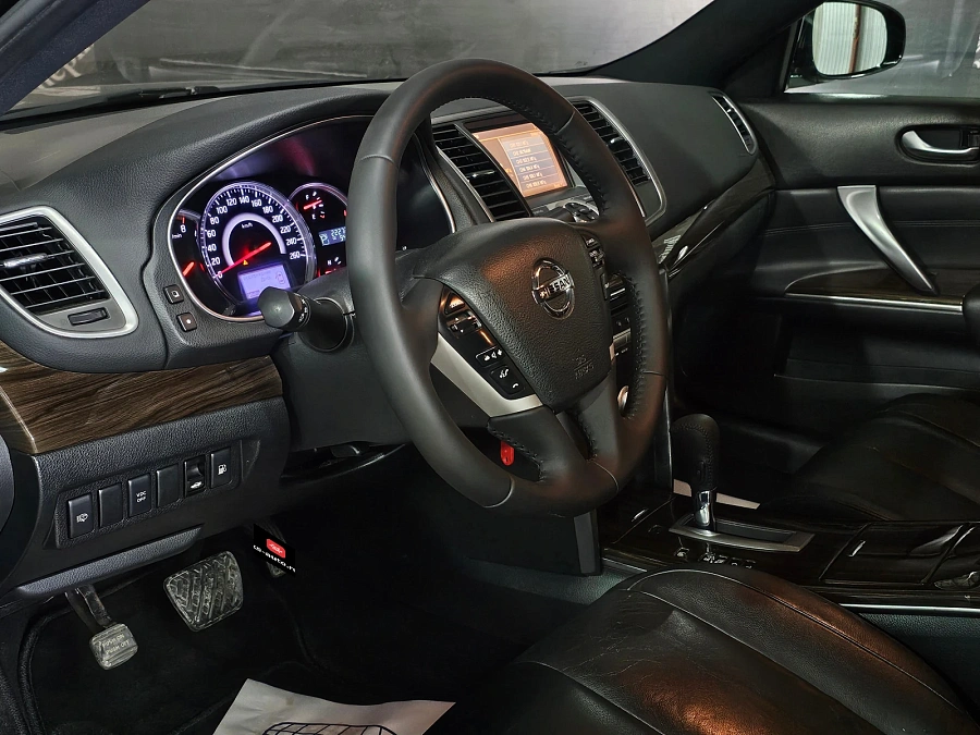 Nissan Teana, 2011г., передний привод, вариатор