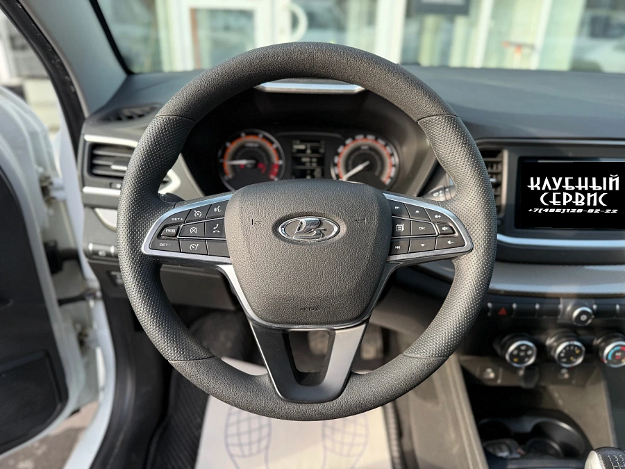 Lada (ВАЗ) Vesta, 2023г., передний привод, механика