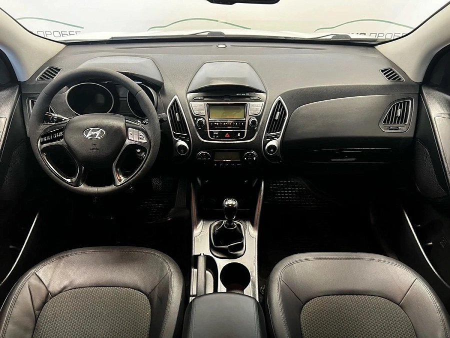 Hyundai ix35, 2012г., передний привод, механика