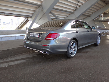 Mercedes-Benz E-Класс, 2018г, полный привод, автомат