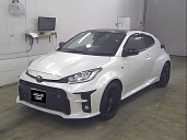 Toyota Yaris, 2021г., передний привод, вариатор