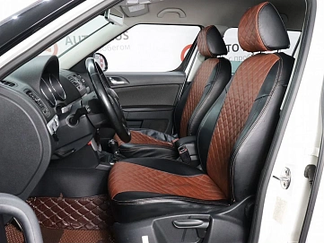 Skoda Yeti, 2013г, передний привод, робот