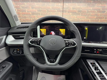 Volkswagen Tavendor, 2025г, полный привод, робот