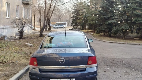 Opel Astra, 2007г, передний привод, механика