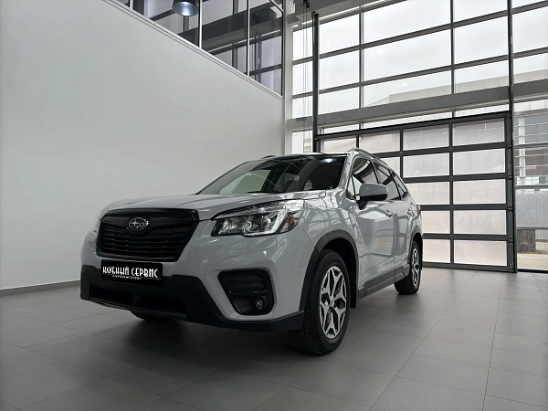 Subaru Forester, 2019г., полный привод, вариатор