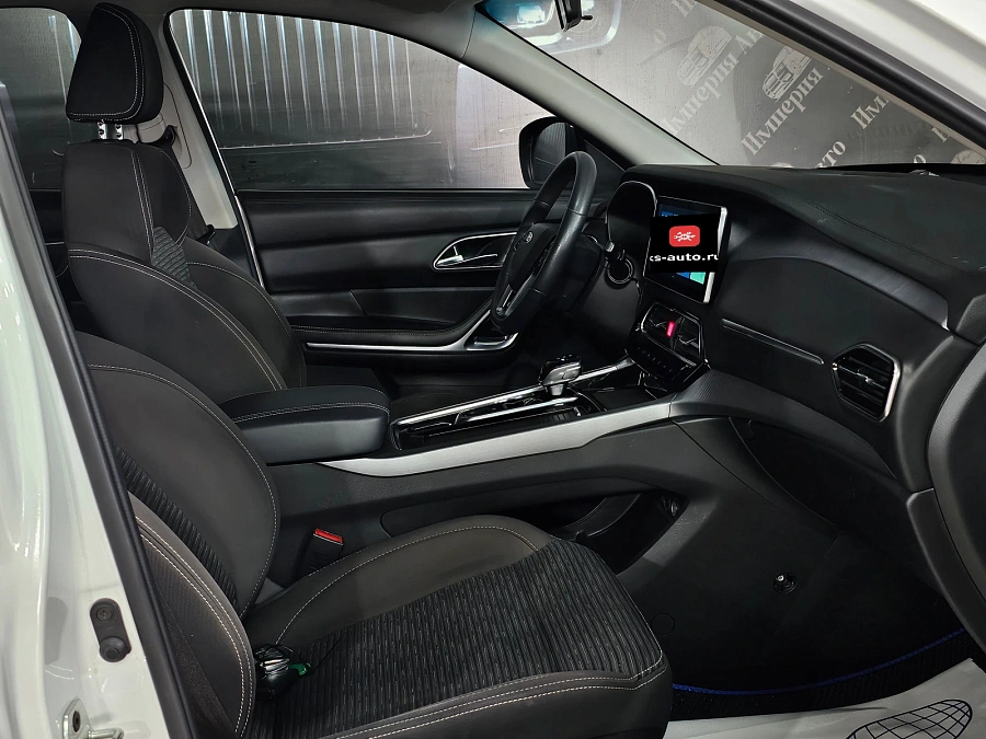 JAC S7, 2021г., передний привод, робот