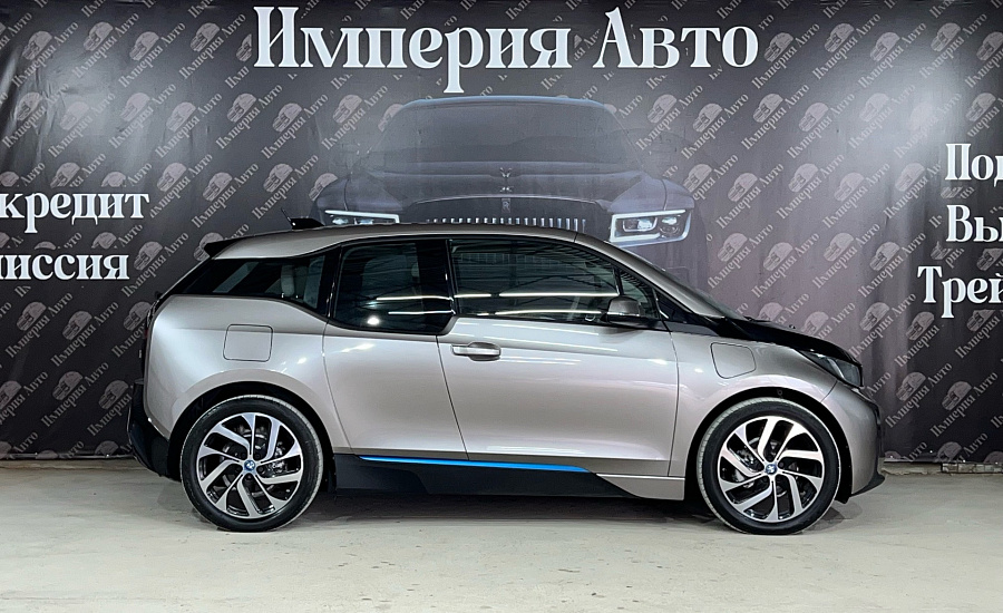 BMW i3, 2014г., задний привод, автомат