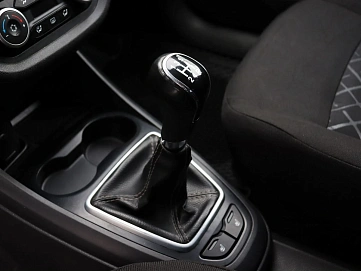 Lada (ВАЗ) Vesta, 2016г, передний привод, механика