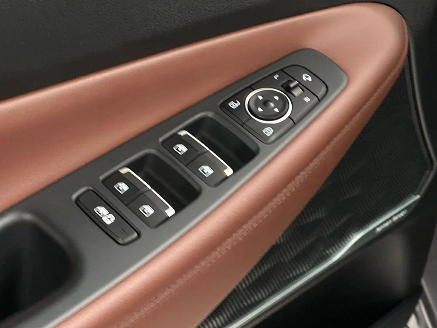 Hyundai Santa Fe, 2021г., полный привод, робот