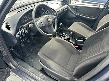 Chevrolet Niva, 2015г, полный привод, механика