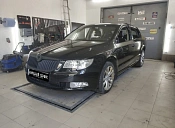 Skoda Superb, 2012г., полный привод, робот