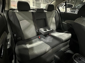 Chevrolet Cruze, 2010г, передний привод, механика