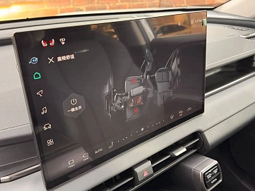 Toyota RAV4, 2025г, полный привод, вариатор