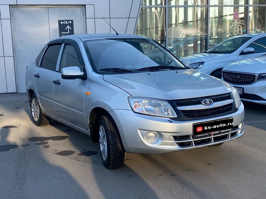 Lada (ВАЗ) Granta, 2014г., передний привод, механика