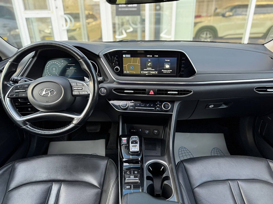 Hyundai Sonata, 2020г., передний привод, автомат