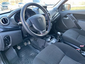 Lada (ВАЗ) , 2014г., передний привод, механика