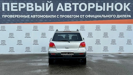 Mitsubishi Outlander, 2002г, передний привод, автомат