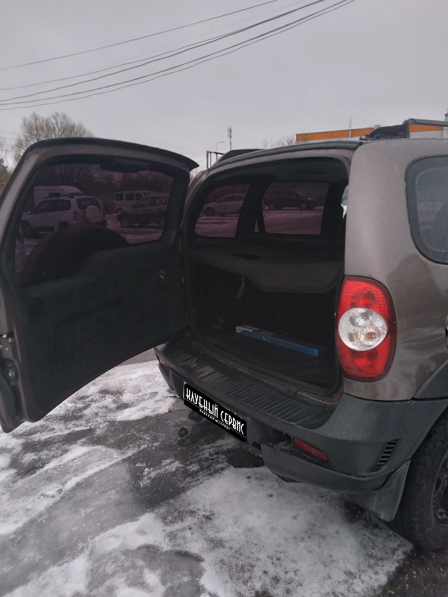 Chevrolet Niva, 2014г., полный привод, механика
