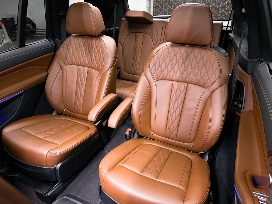 BMW X7, 2023г., полный привод, автомат