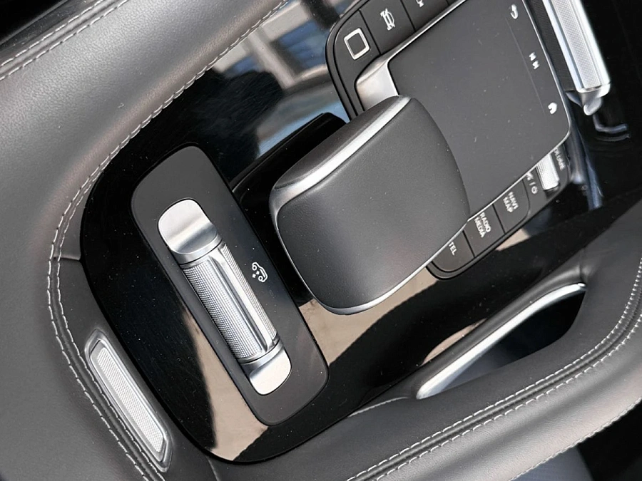 Mercedes-Benz GLS, 2024г., полный привод, автомат