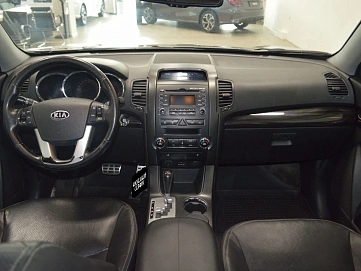 Kia Sorento, 2010г, полный привод, автомат