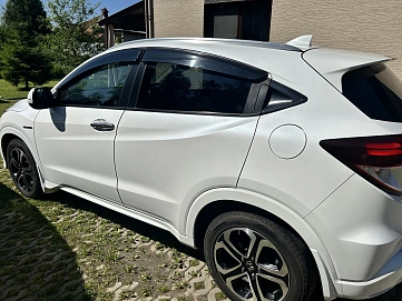 Honda Vezel, 2014г, передний привод, робот