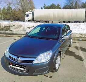 Opel Astra, 2012г, передний привод, механика