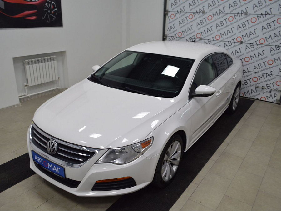 Volkswagen Passat CC, 2010г., передний привод, робот